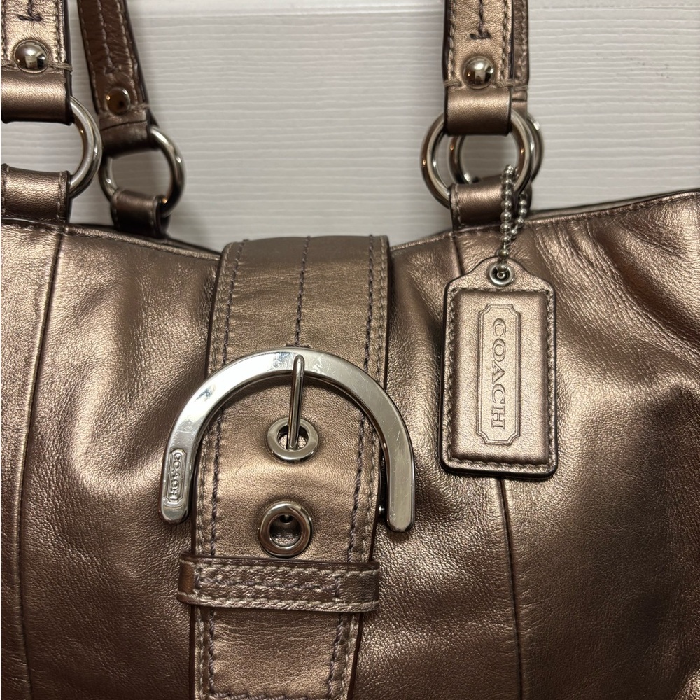 Coach Y2K M1159-F18751 SoHo Large Metallic Bronze Leather Buckle Flap Hobo EUC - Picture 2 of 13